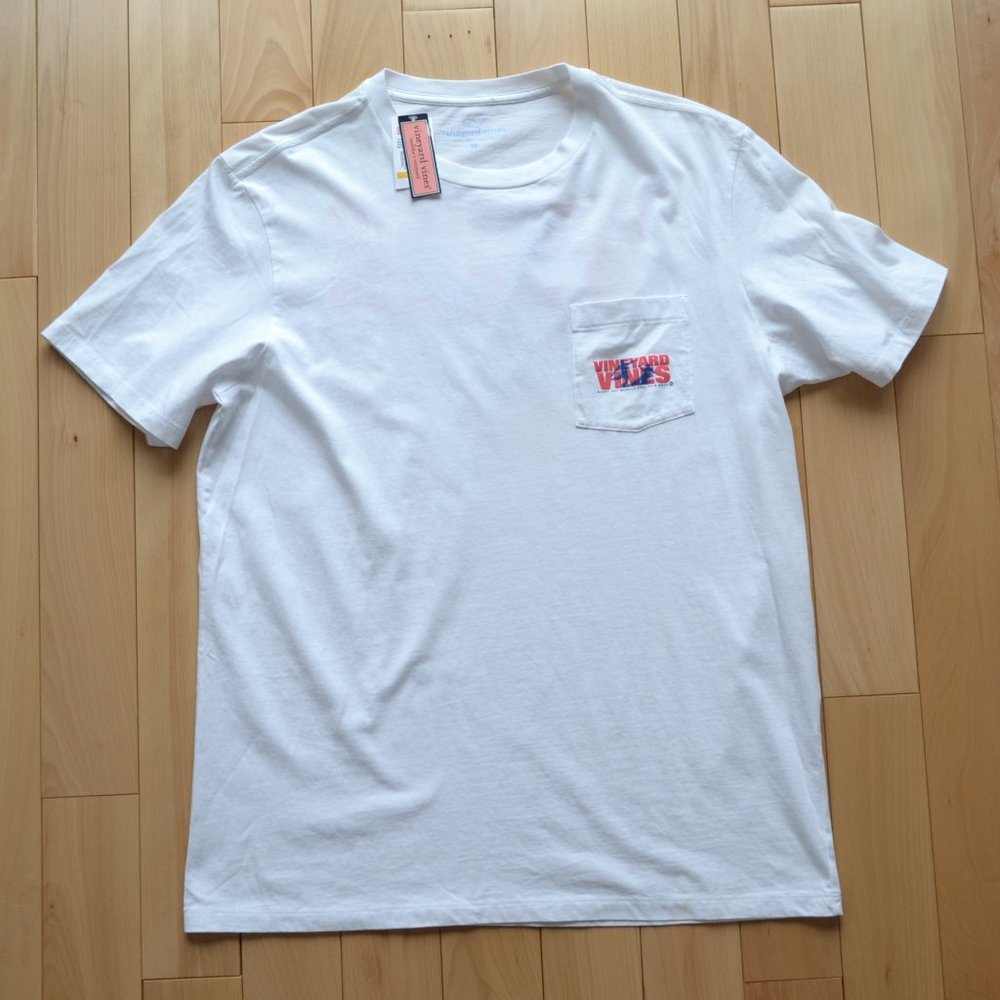 Vineyard Vines Soccer T-Shirt Size M